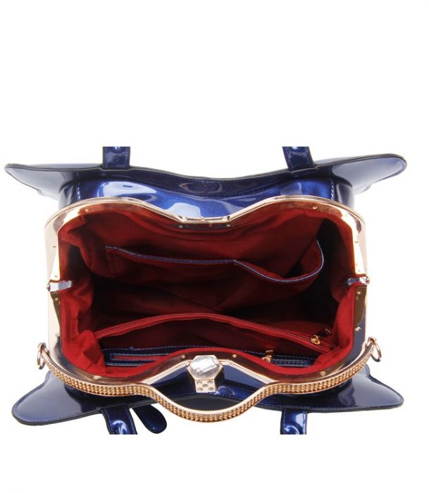 RD160443  Butterfly Shaped Patent Shoulder Bag