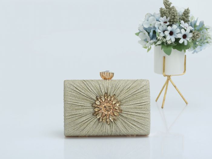 RE2111  CLUTCH BAG